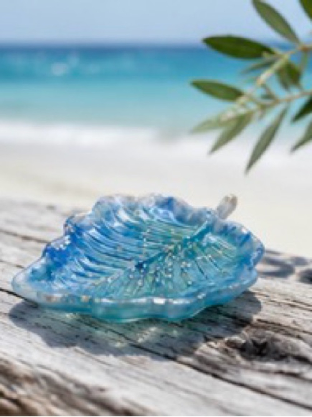 Resin Coastal Leaf Trinket Dish - Home Decor Blue